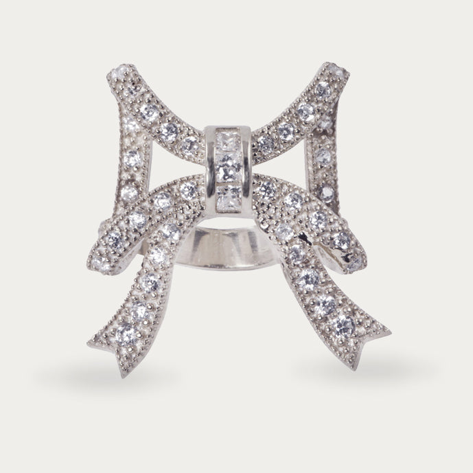 apples & figs SILVER MARQUISE RIBBON RING