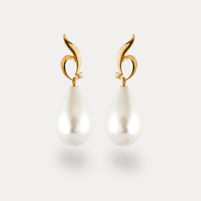 apples & figs Earthly Goddess Pearl Drops Vermeil Earrings