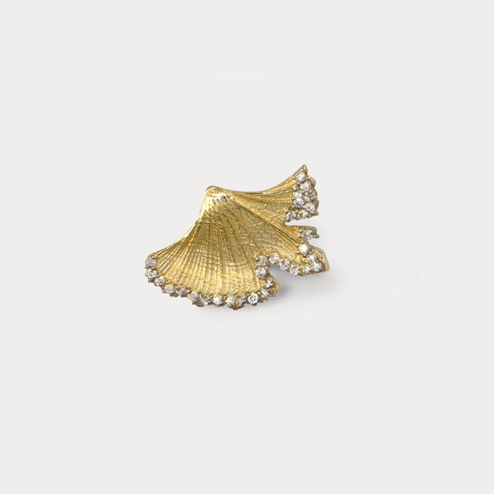 apples & figs Ginkgo Leaf 14k gold diamond single stud