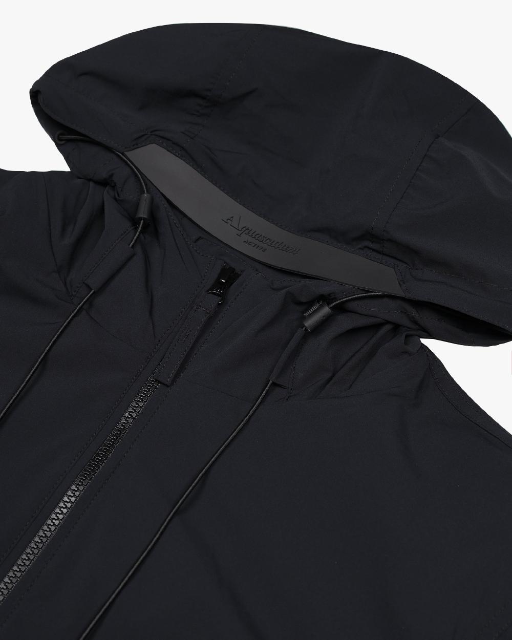 Aquascutum HOODED STRETCH WINDBREAKER