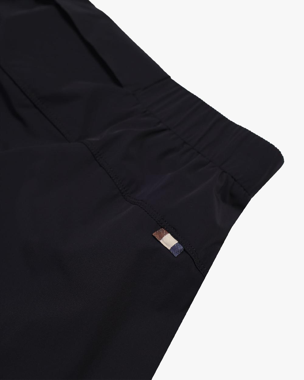 Aquascutum STRETCH STRIPES SHORT PANTS