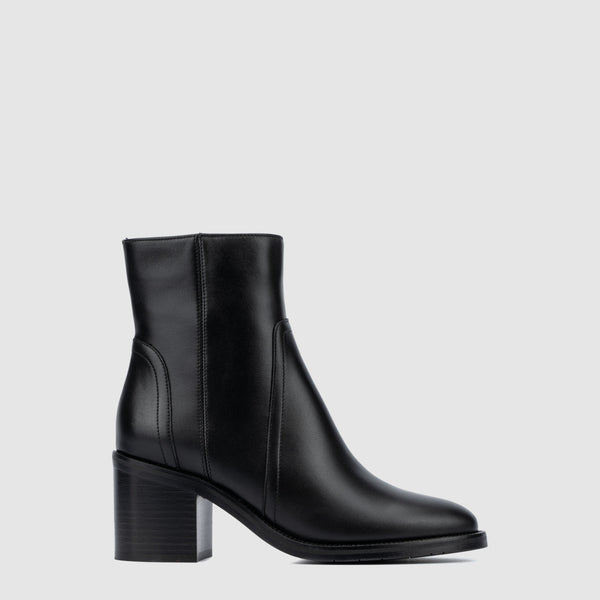 aquatalia Janella Black leather