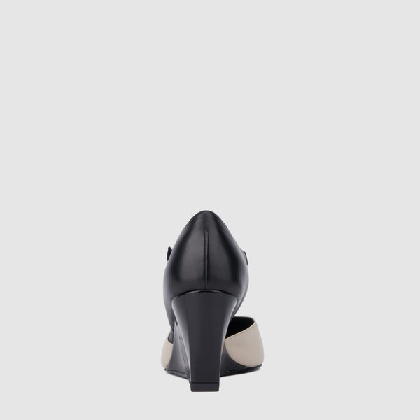 Aquatalia Penelopy Off White Black Combo