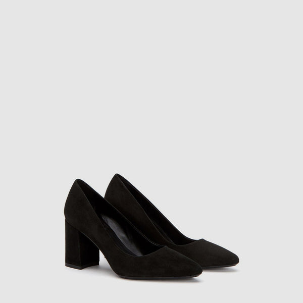 Aquatalia Peony Black Suede