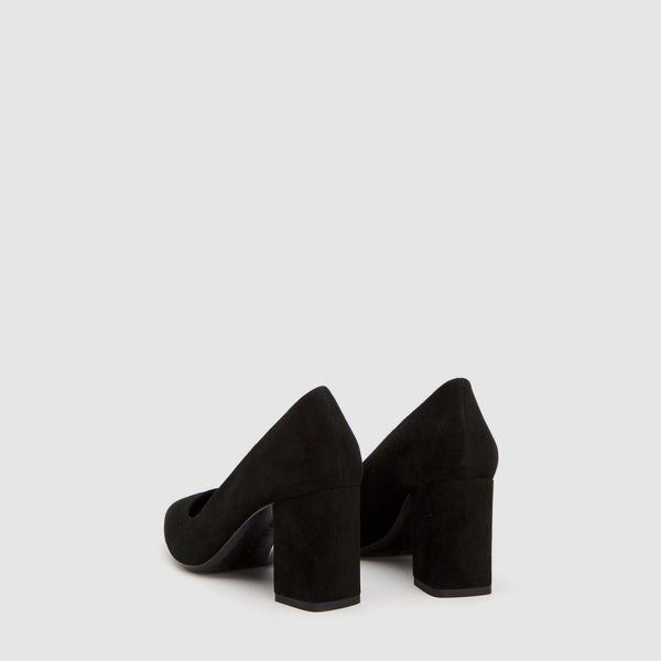 Aquatalia Peony Black Suede