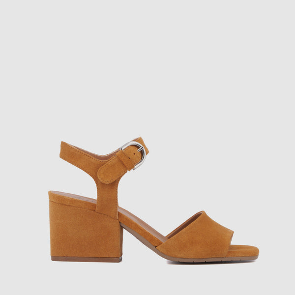 aquatalia Rosie Wheat