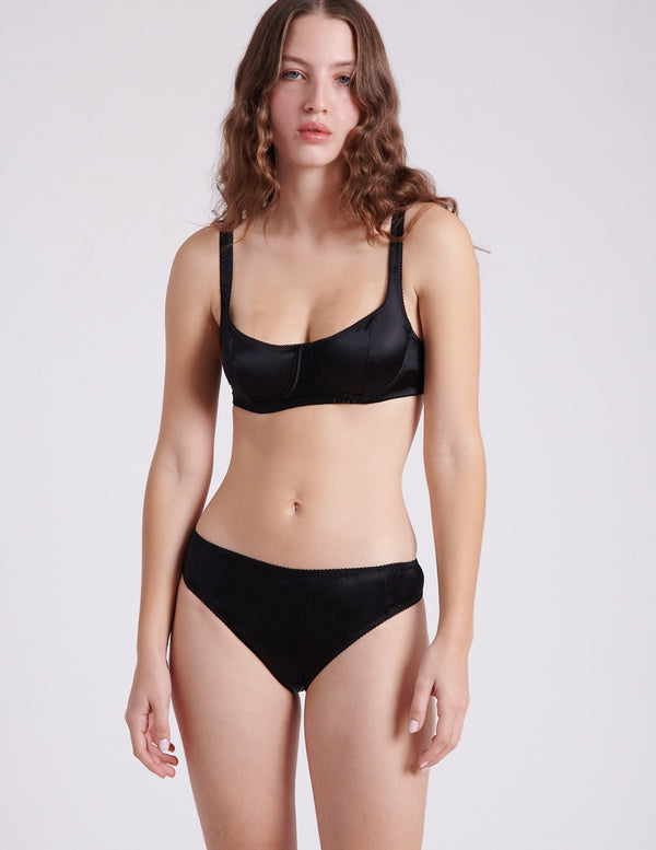 Araks Grier Thong Black Black