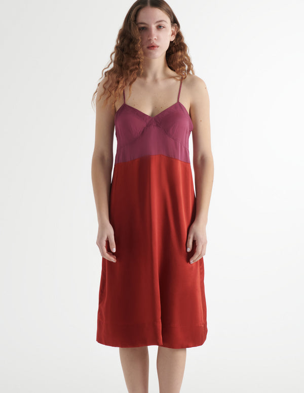 Araks Ingrid Slip Root Root Red
