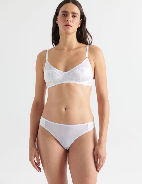 Araks Maude Thong White