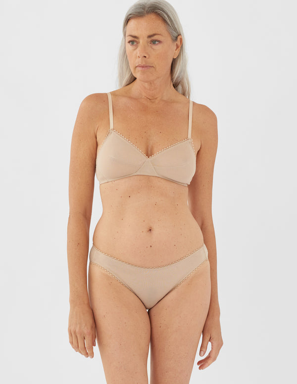 Araks Stella Thong Sand Sand Beige