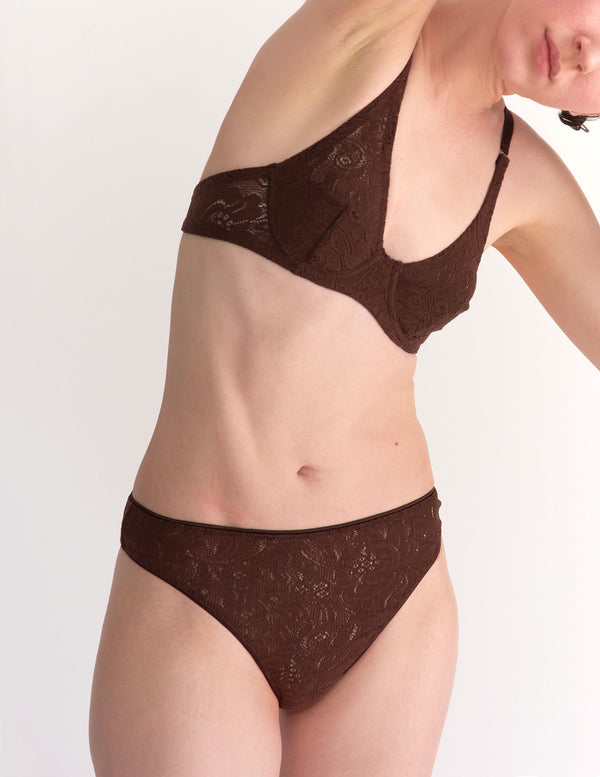 Araks Tine Thong Carob Carob Brown