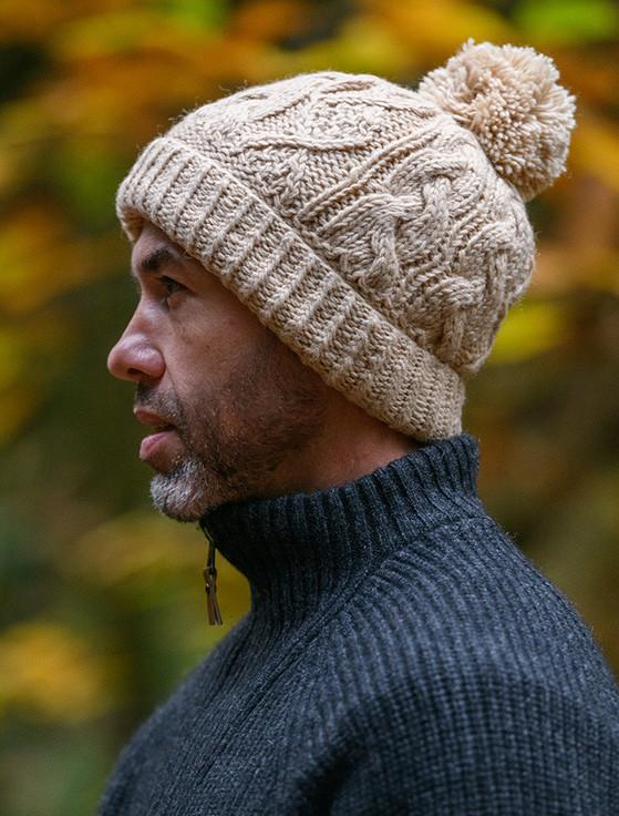 aran cashmere ‎‎A‎ran Fleece Lin‎ed Rib Cap with Bo‎bble