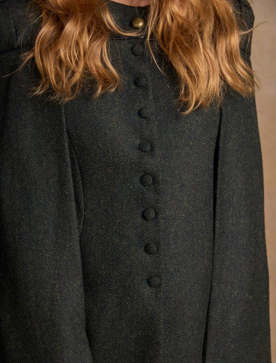 Aran Cashmere Aisling Tailored Tweed Cape - Winning Green Herringbone