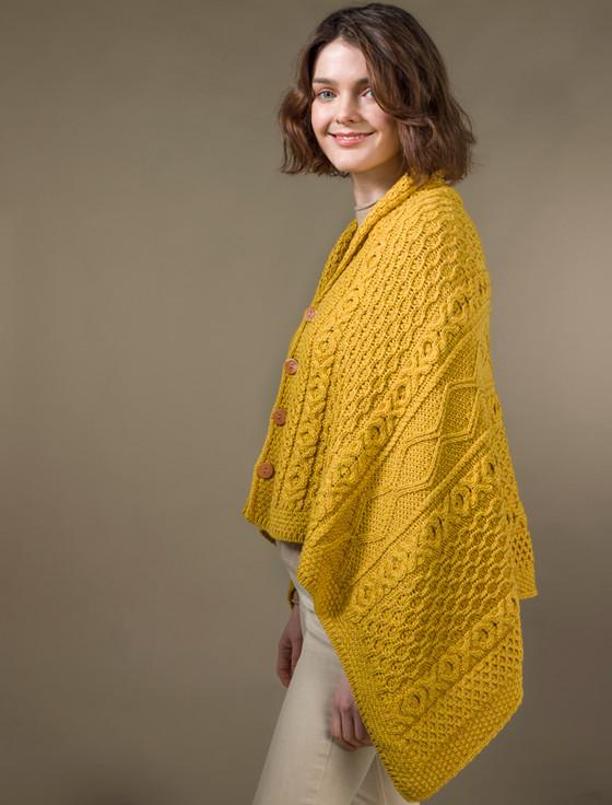 Aran Cashmere A‎ran Butt‎oned Wool Poncho