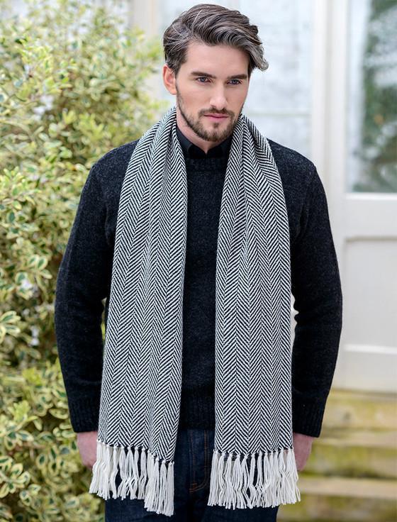 Aran Cashmere Alpaca Scarf - Black/White Herringbone