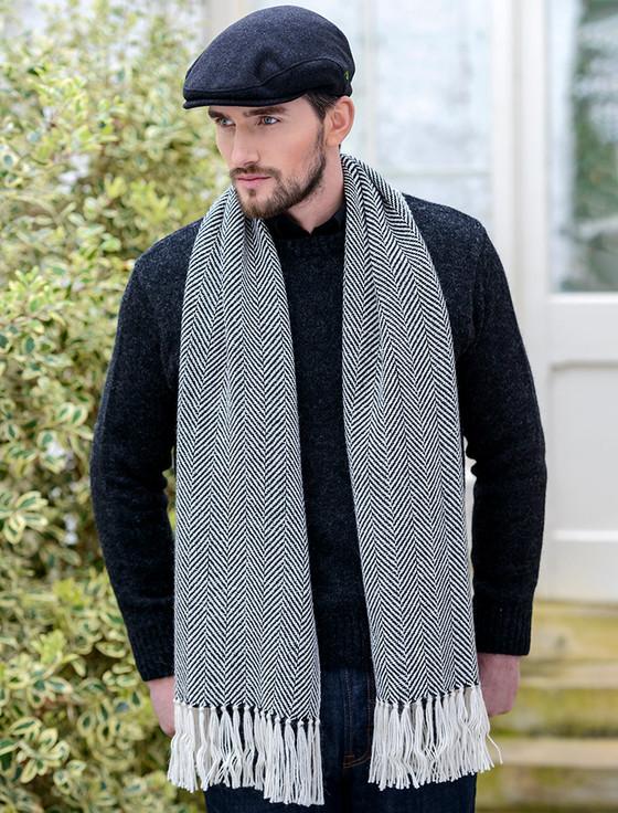 Aran Cashmere Alpaca Scarf - Black/White Herringbone