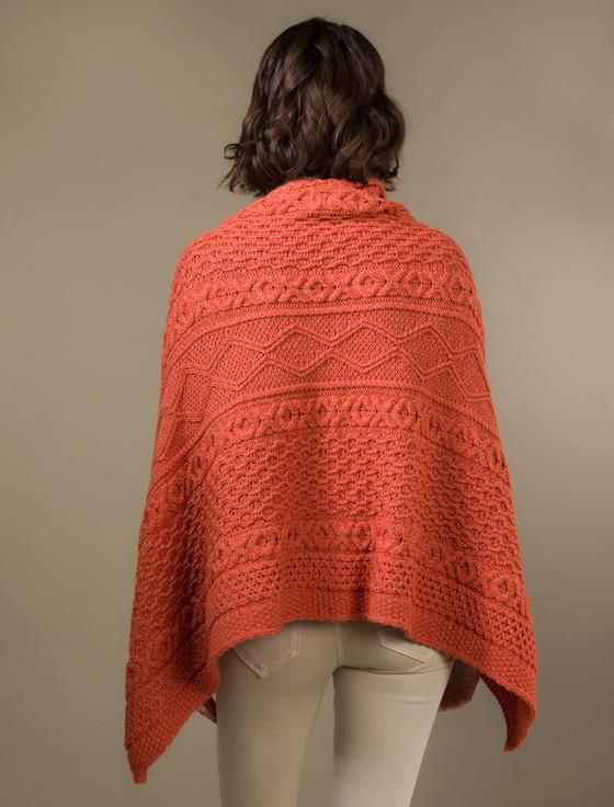 Aran Cashmere Ar‎an Butt‎oned Wool Poncho