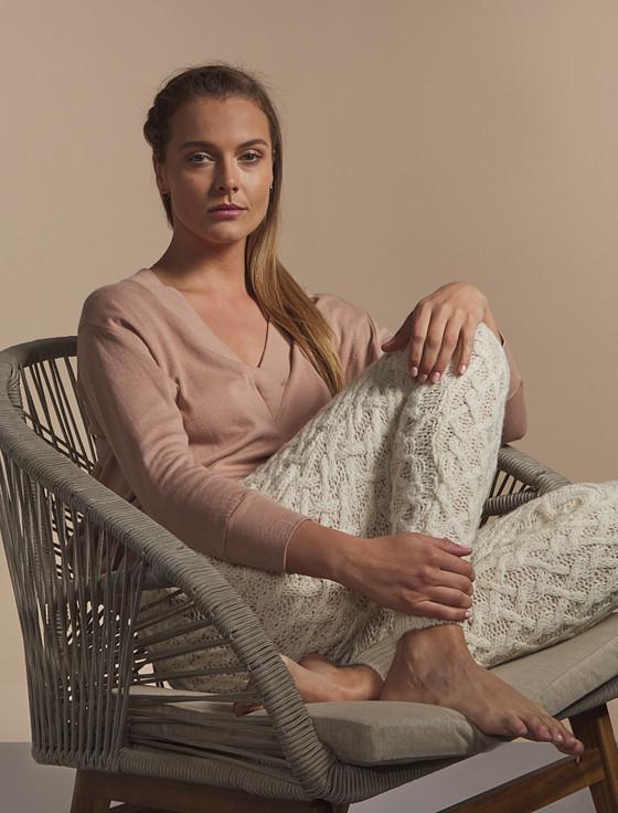 aran cashmere ‎Ar‎an Wool Cuffed Cable Leggings