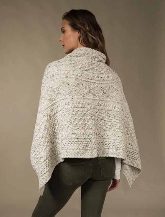 Aran Cashmere Aran Butt‎o‎ned Wool Poncho