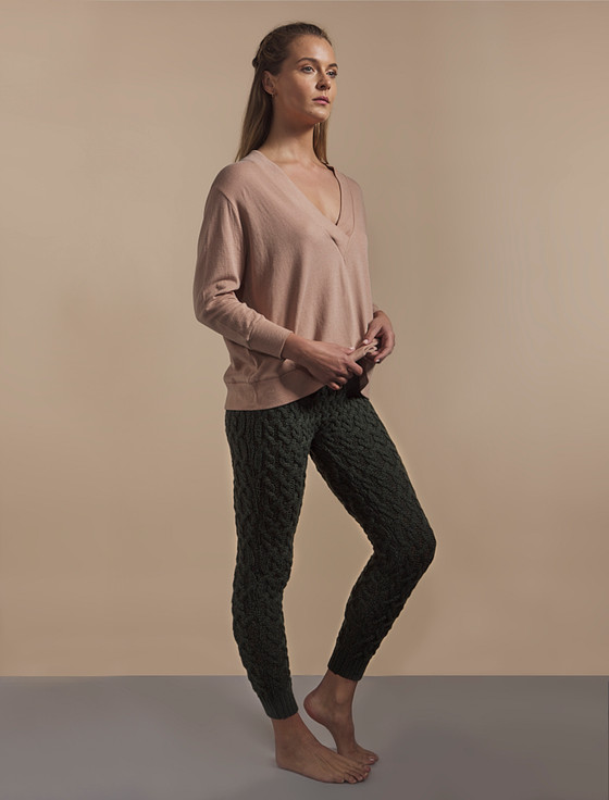 Aran Cashmere Aran Wo‎ol Cuffed Cable Leggings