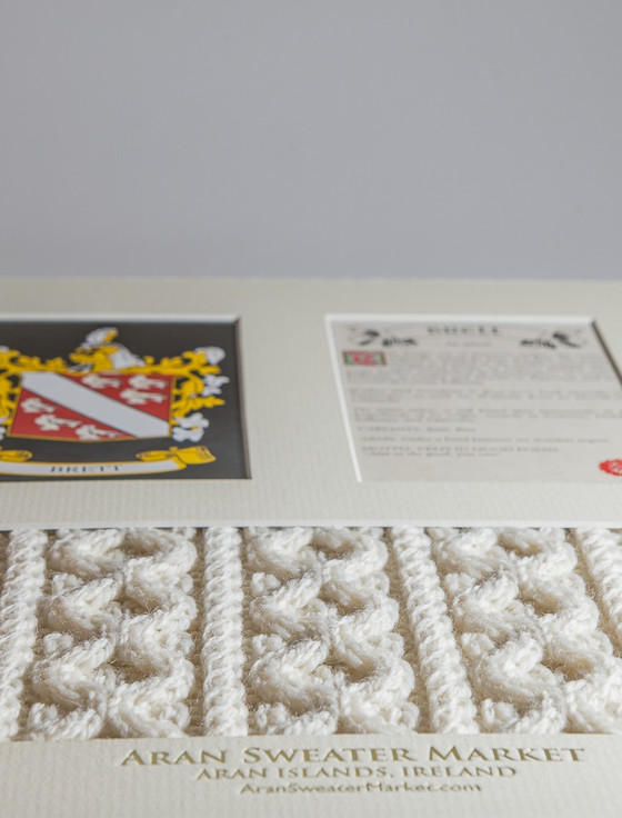 Aran Cashmere Brett Clan Aran & History Display