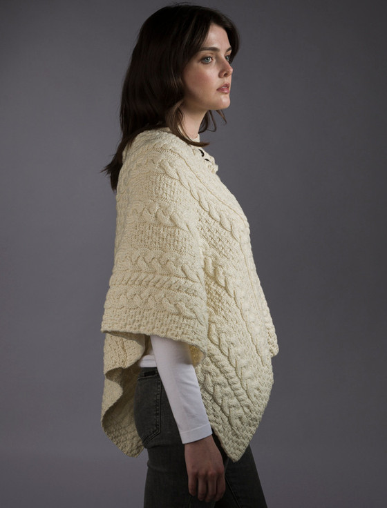 Aran Cashmere Cable Aran Poncho With Button Detail‎‎‎‎‎