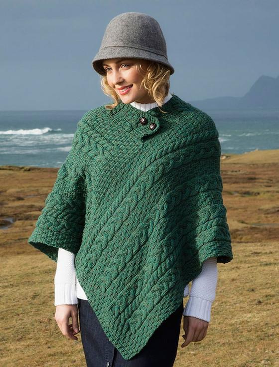 Aran Cashmere Cable Aran Poncho With Button Detail‎‎‎‎‎‎