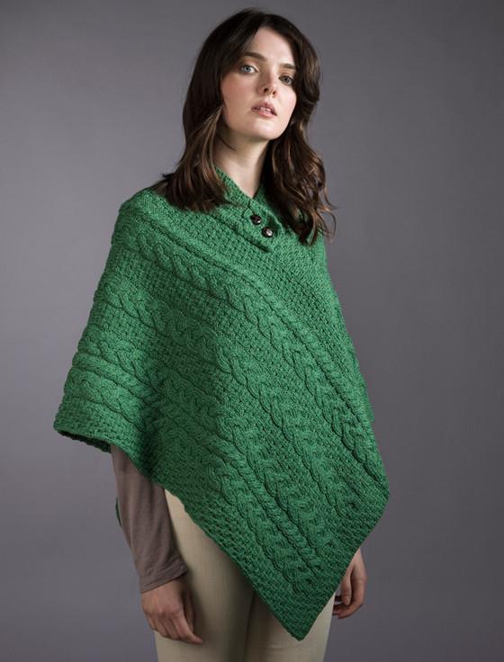 aran cashmere Cable Aran Poncho With Button Detail‎‎‎‎‎‎‎‎‎