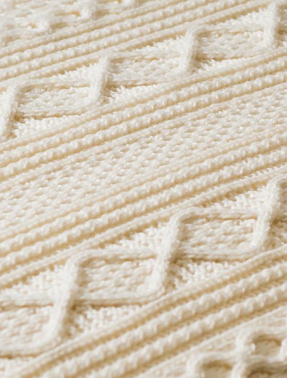 Aran Cashmere Carroll Clan Aran Bed Runner