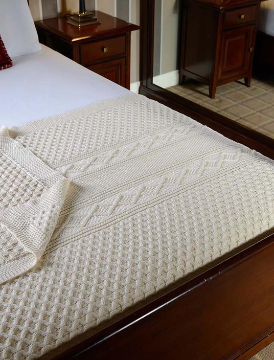 aran cashmere Carroll Clan Aran Throw