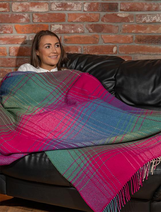 aran cashmere Cashmere Wool Throw - Pink Blue Green