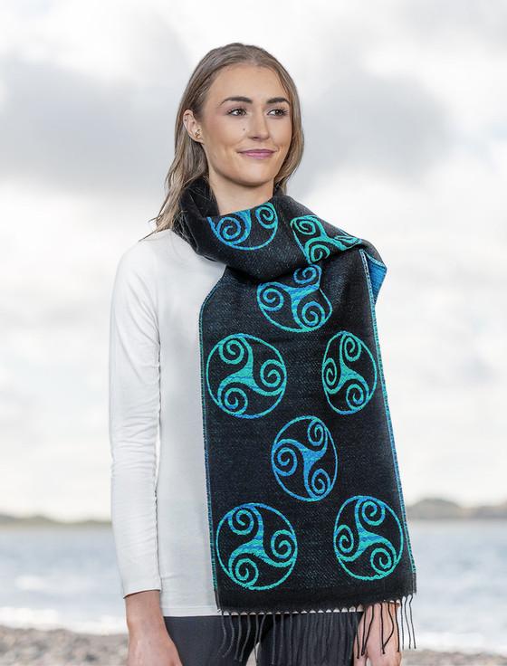 aran cashmere Celtic Spiral Scarf - Black & Turquoise