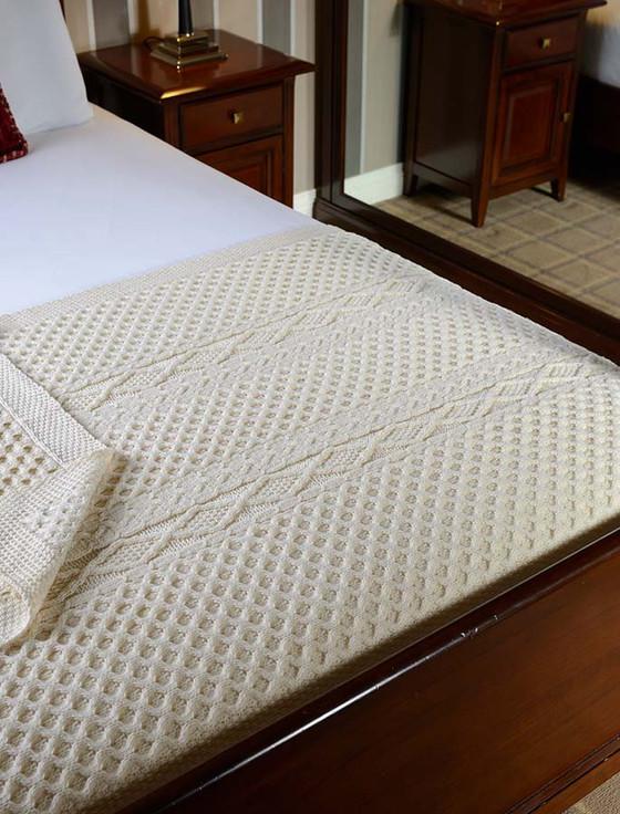 aran cashmere Clancy Clan Aran Throw