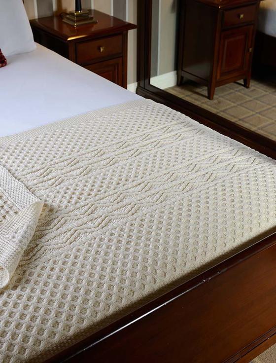 aran cashmere Curran Clan Aran Throw