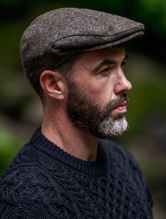 aran cashmere Donegal Tweed Flat Cap - Green Fleck