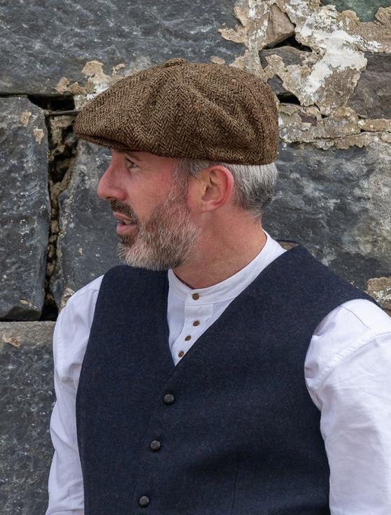 Aran Cashmere Donegal Tweed Mens Gatsby Cap - Brown