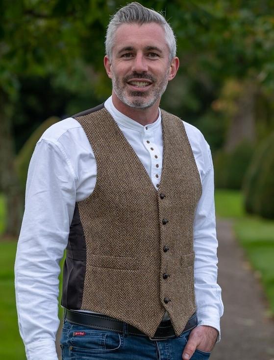 aran cashmere Donegal Tweed Waistcoat - Brown