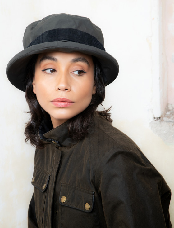 Aran Cashmere Donegal Waterproof Hat - Olive