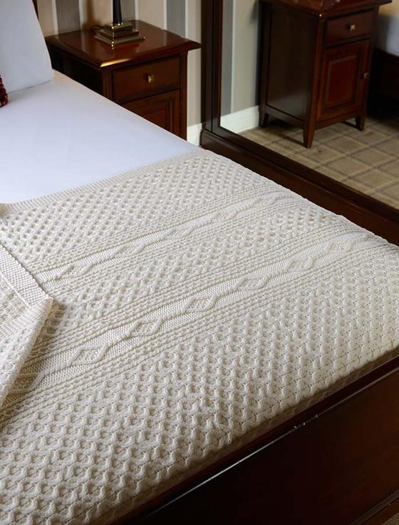 aran cashmere Duffy Clan Aran Throw