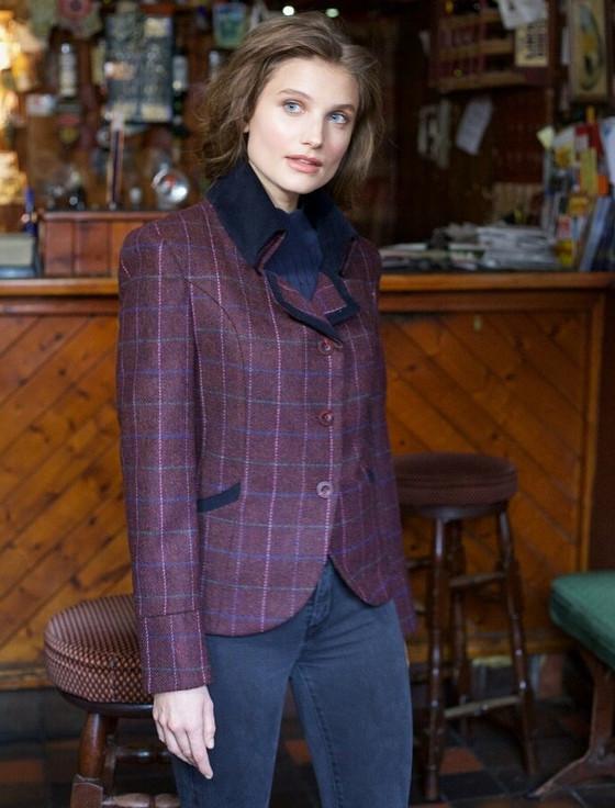 aran cashmere Emer Tweed Blazer - Winter Berry Check