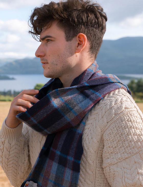 Aran Cashmere Fine Merino Plaid Scarf - Navy Sky Red