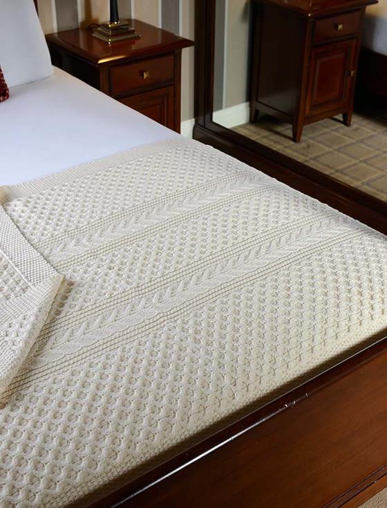 aran cashmere Hughes Clan Aran Throw