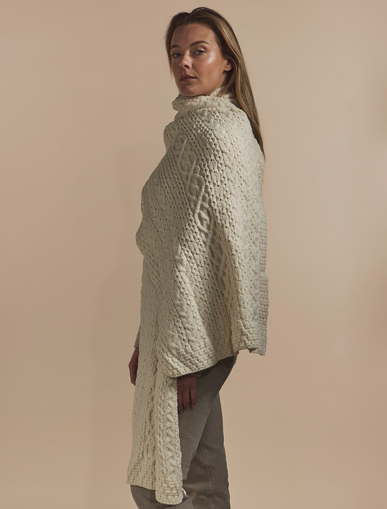 Aran Cashmere Kane Clan Aran Wrap