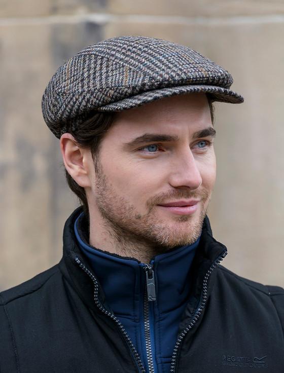 aran cashmere Kerry Tweed Flat Cap - Brown Mix