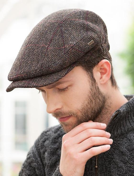 Aran Cashmere Kerry Tweed Flat Cap - Brown With Red