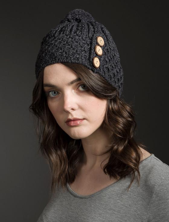 aran cashmere ‎L‎adies Merino Honeycomb Pom Pom Hat