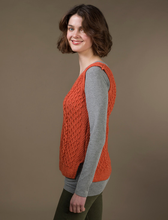 Aran Cashmere L‎‎adies V-Neck Aran ‎Wool Slipover