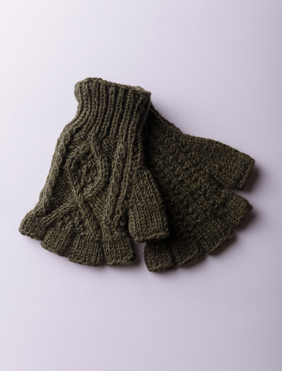 Aran Cashmere Ladies Aran Fingerless Gloves