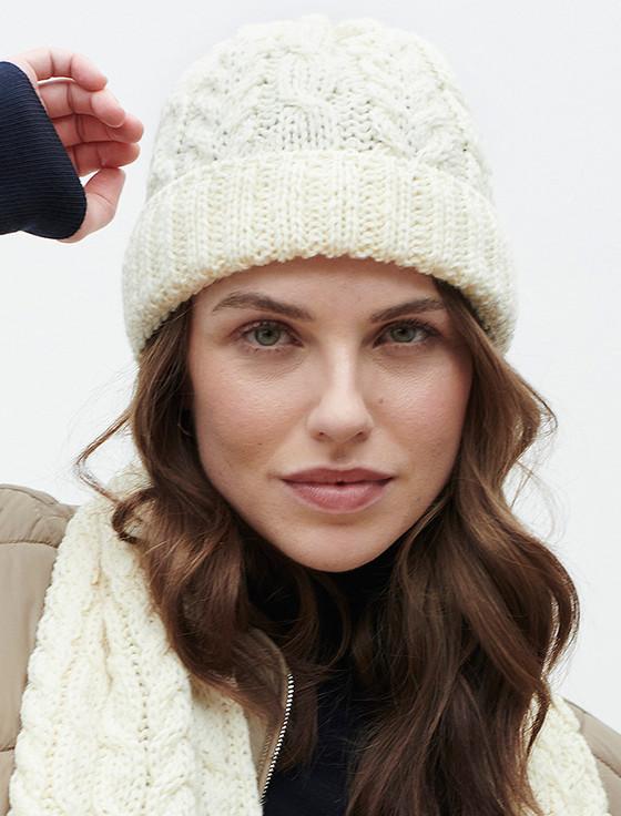 aran cashmere Ladies Aran Heri‎tage Cable Wool Hat