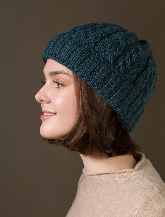 Aran Cashmere Ladies Aran Heritage Cable Wool Hat